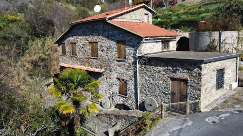 Casa singola in vendita a Ospedaletti