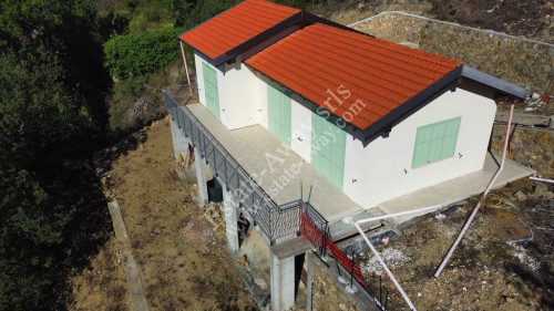 Отдельный дом на продажа в Vallebona