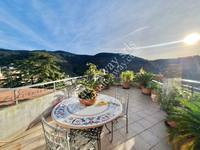 Appartamento in vendita a Seborga