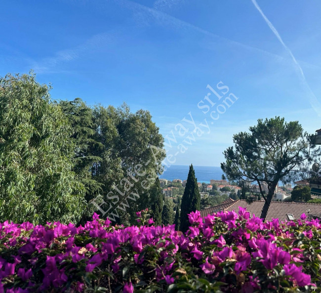 Appartamento in vendita a Bordighera