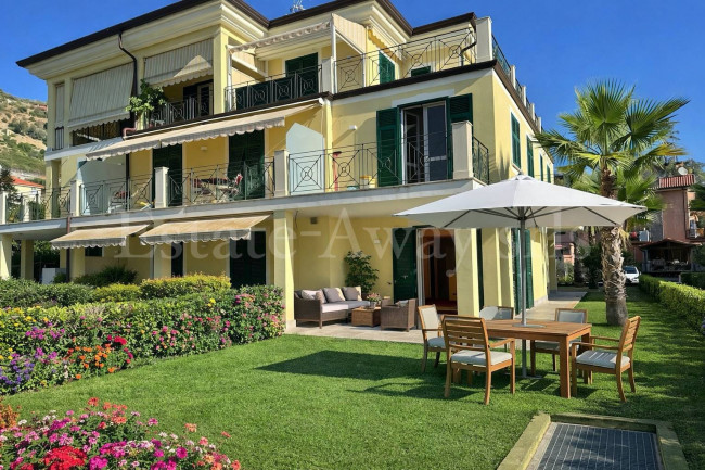 Appartamento in vendita a Bordighera