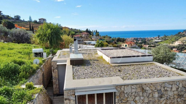 Casa singola in vendita a Bordighera