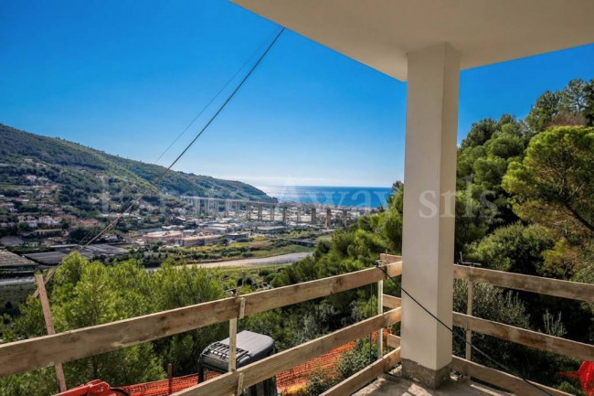 Villa in vendita a Camporosso