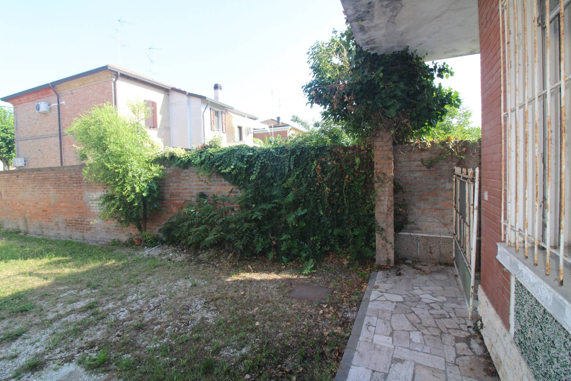 Villa Bifamiliare ARGENTA vendita  San Biagio  Aida Immobiliare Srl