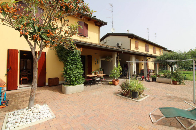 Villa a schiera in vendita a Molinella