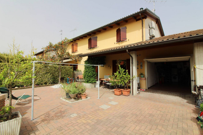 Villa a schiera in vendita a Molinella