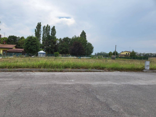 Terreno industriale in vendita a Lavezzola, Conselice (RA)