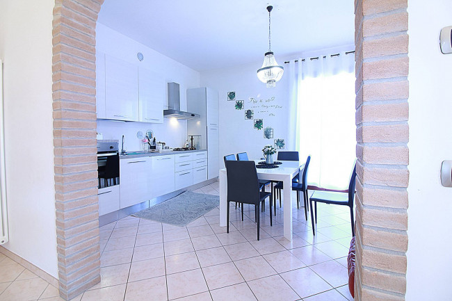 Villa bifamiliare in vendita a Conselice