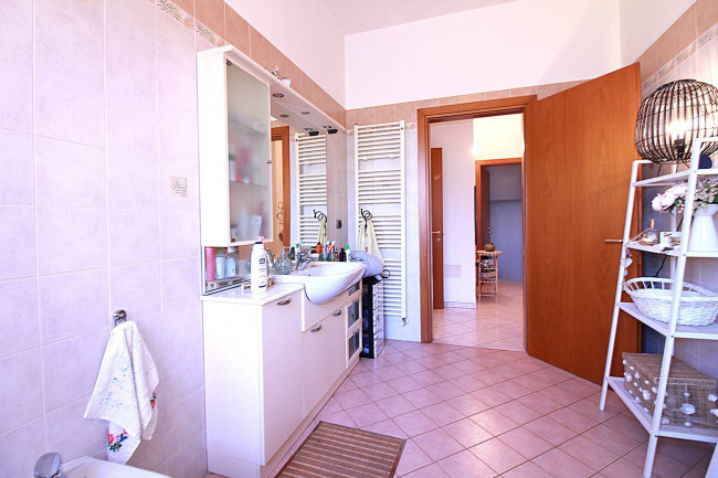 Villa bifamiliare in vendita a Conselice