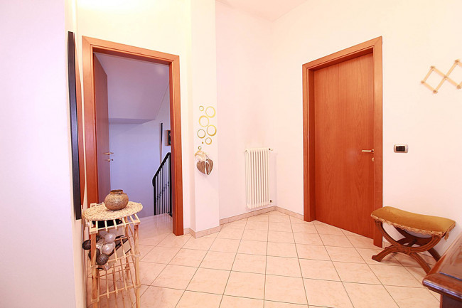 Villa bifamiliare in vendita a Conselice