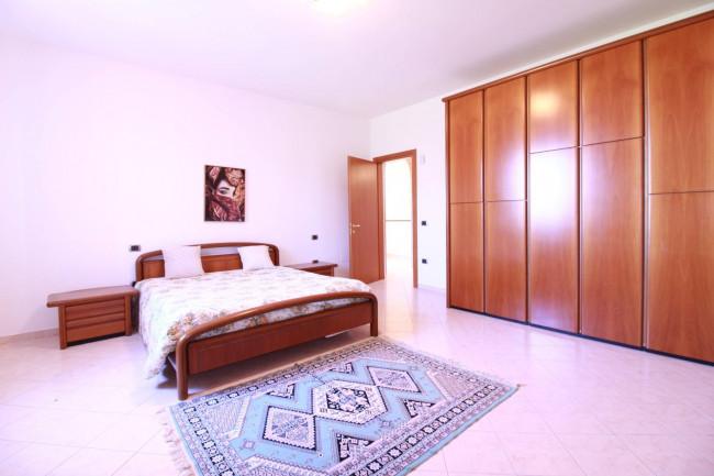 Villa bifamiliare in vendita a Conselice