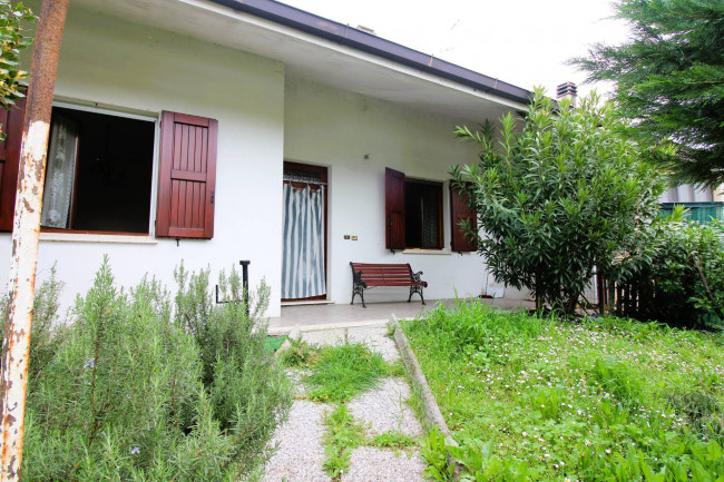 Villa bifamiliare in vendita a Argenta