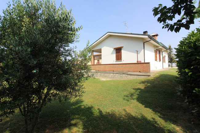 Villa in vendita a Argenta