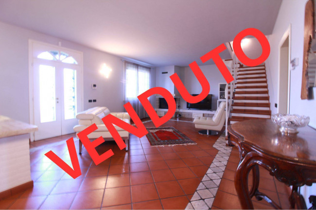 Villa in vendita a Argenta
