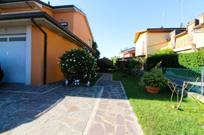 Villa bifamiliare in vendita a Argenta