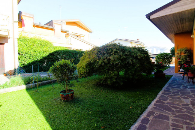 Villa bifamiliare in vendita a Argenta