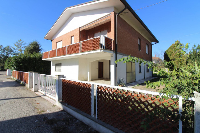 Villa in vendita a Argenta