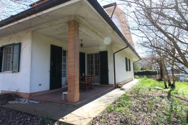 Villa in vendita a Argenta