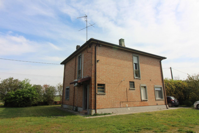 Villa in vendita a Argenta