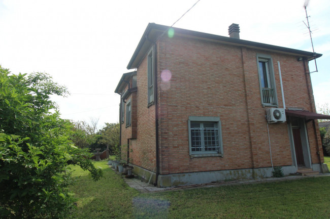 Villa in vendita a Argenta