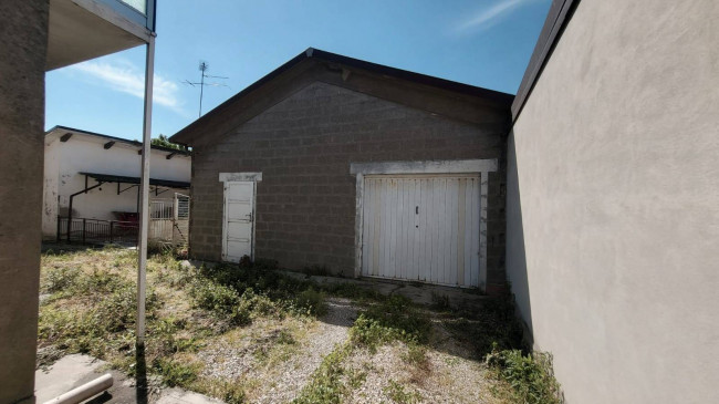 Appartamento indipendente con giardino in vendita a Argenta