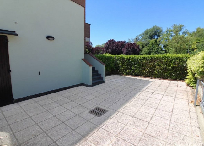 Appartamento indipendente con giardino in vendita a Argenta