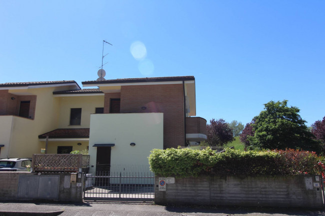 Appartamento indipendente con giardino in vendita a Argenta