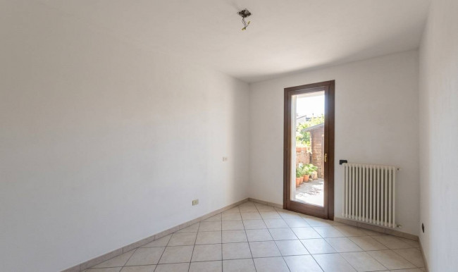 Appartamento indipendente con giardino in vendita a Argenta