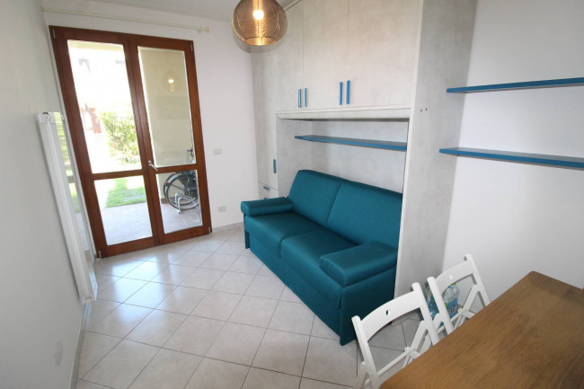 Appartamento indipendente con giardino in vendita a Ravenna