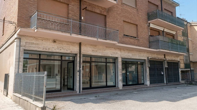 Negozio in vendita a Argenta