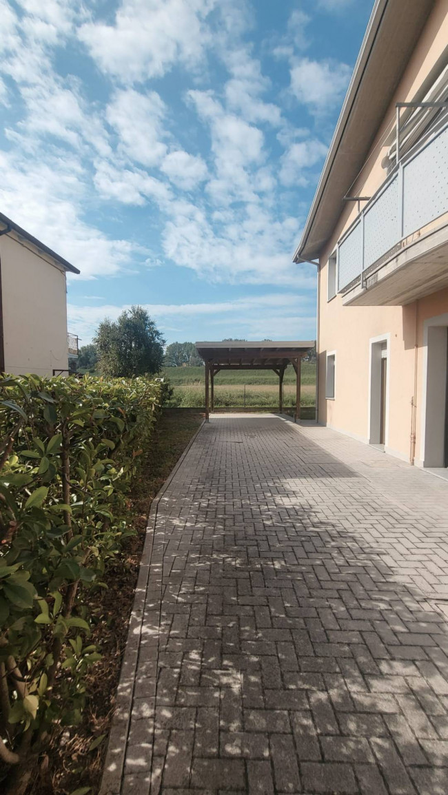 Appartamento indipendente con giardino in vendita a Argenta