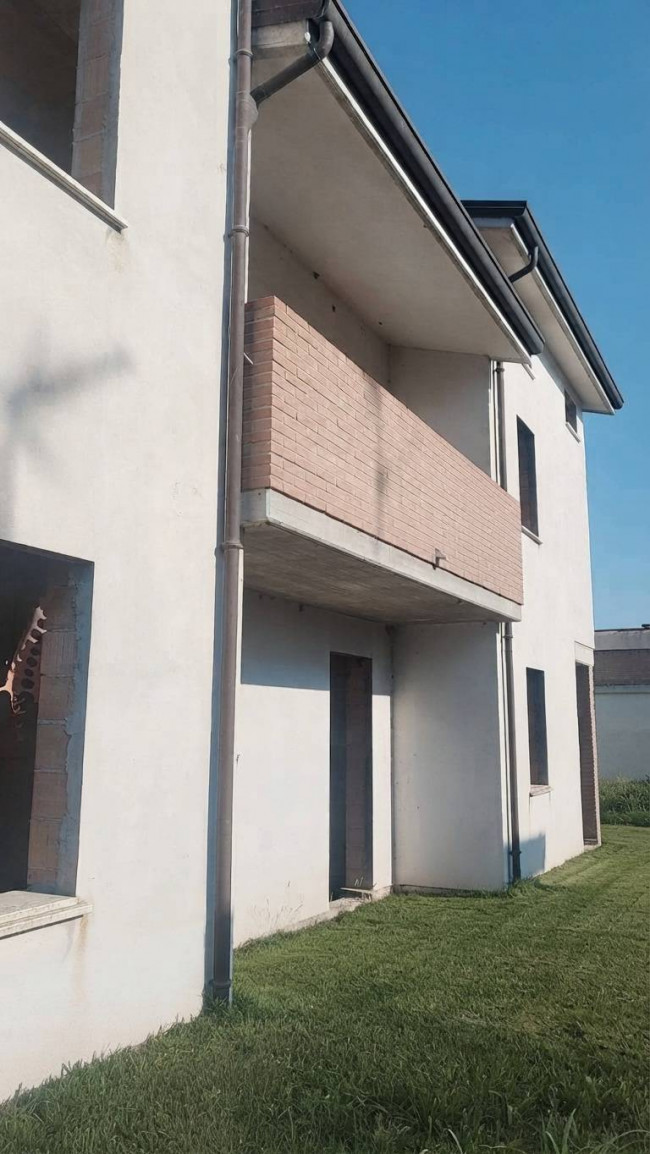 Villette a schiera in vendita a Argenta