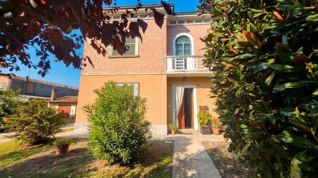 Villa in vendita a Argenta