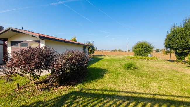Villa in vendita a Argenta