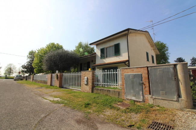 Villa in vendita a Argenta