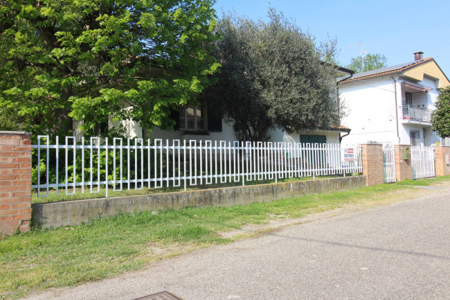 Villa in vendita a Argenta