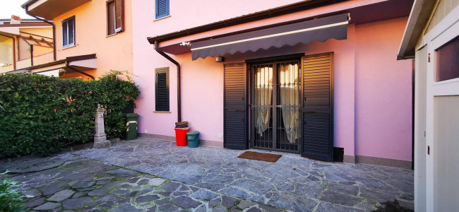 Villette a schiera in vendita a Cornegliano Laudense