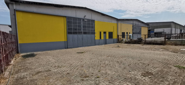 Capannone in vendita a Lodi Vecchio