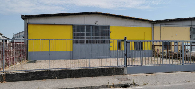Capannone in vendita a Lodi Vecchio