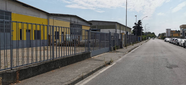 Capannone in vendita a Lodi Vecchio