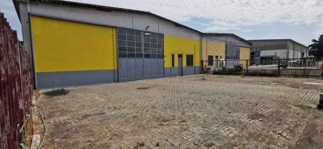 Capannone in vendita a Lodi Vecchio