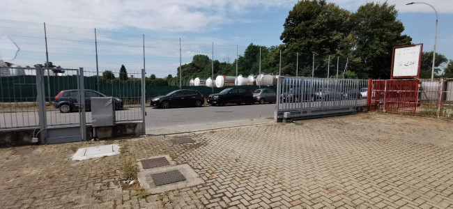 Capannone in vendita a Lodi Vecchio
