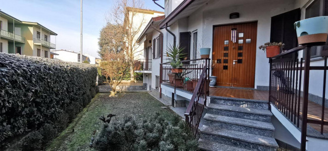 Villa in vendita a Lodi