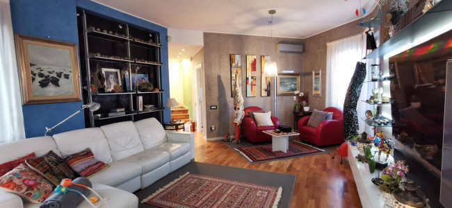 Villa in vendita a Lodi