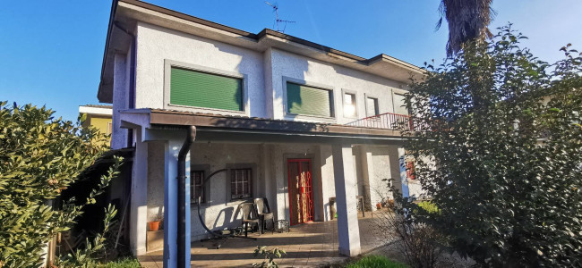 Villa in vendita a Cornegliano Laudense