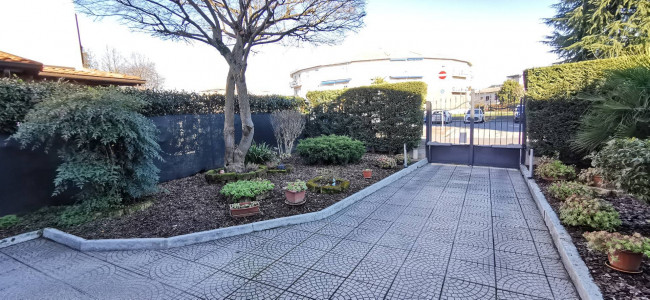 Villa in vendita a San Giuliano Milanese