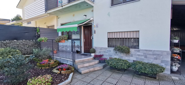 Villa in vendita a San Giuliano Milanese