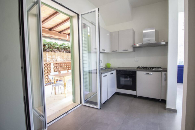 Casa indipendente in vendita a Marina Di Pietrasanta, Pietrasanta (LU)