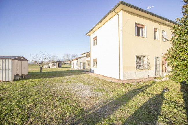 Casa / Villa in Vendita a Viareggio