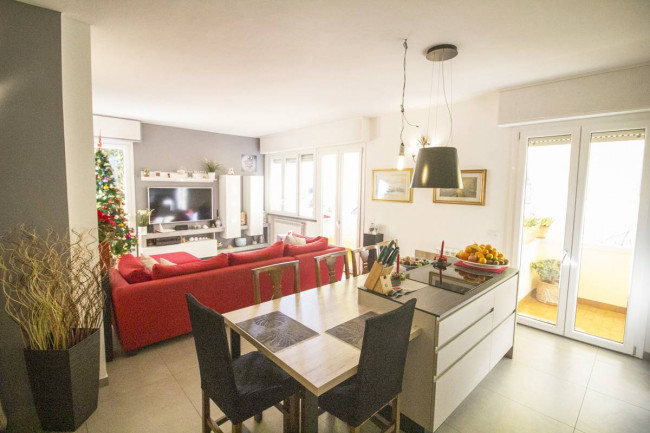 Appartamento in Vendita a Pietrasanta